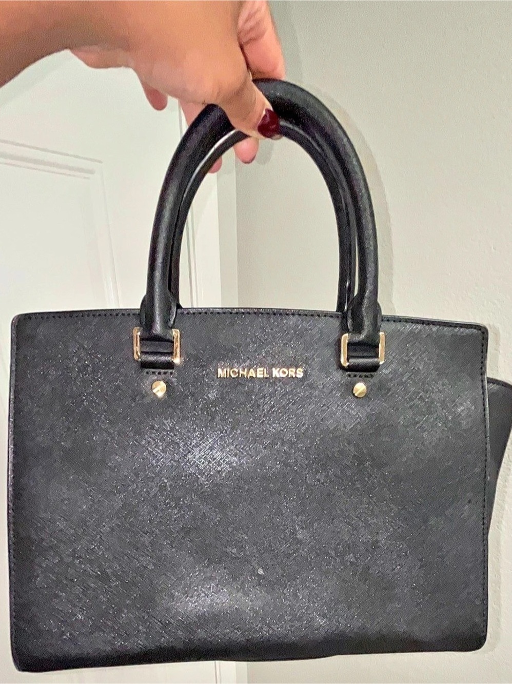 Michael Kors Jet Set Travel Saffiano Leather Medium Top Zip Tote Satchel Black